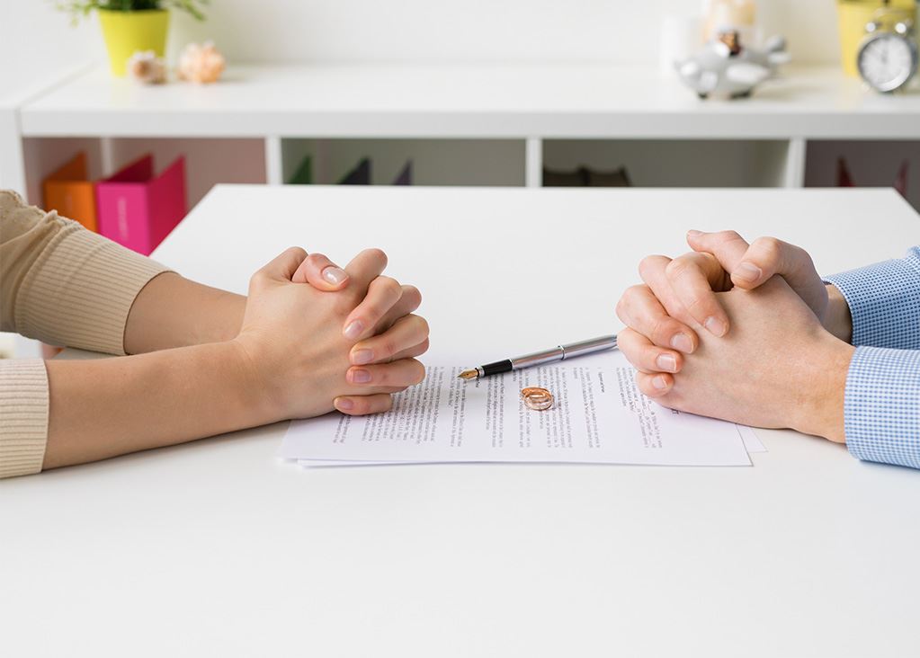 Palmdale Divorce Lawyer Law Offices of John C. Bigler